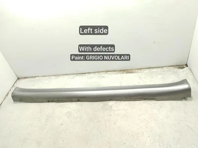 Maserati 80038700 QUATTROPORTE V 2010 Garniture de seuil  - Image 1