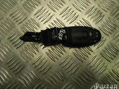 Peugeot 96637236XT 5008 2012 Commutateur multiple - Image 1