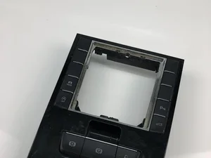 Škoda 3V0927225B SUPERB III (3V3) 2018 Console centrale