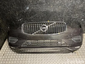 Volvo XC60 II (246) 2021 Stoßfänger vorne