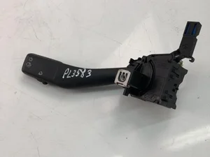 Volkswagen 1K0953519 CADDY III Box (2KA, 2KH, 2CA, 2CH) 2012 Brazo de columna de dirección, interruptor