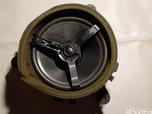 Volvo 8633110 XC90 I 2005 Loudspeaker