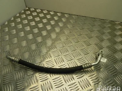 Mercedes-Benz A 166 8300 / A1668300 M-CLASS (W166) 2013 Tuyaux / Tubes - Image 1