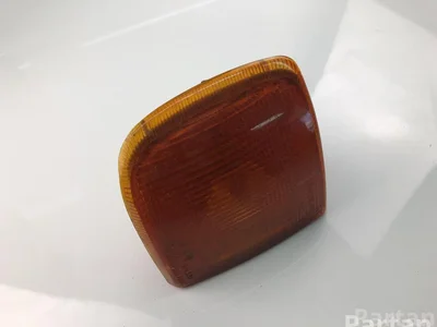 Ford P25-1 / P251 FIESTA Box (F3L, F5L) 1992 Feu arrière - Image 1