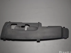 Peugeot 9803913977 308 SW II 2017 Garniture /moulage