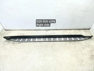 Mercedes-Benz A2966983400, A2966905401 EQS SUV (X296) 2023 Slenksčių apdaila dešinė pusė - Paveiksliukas 1