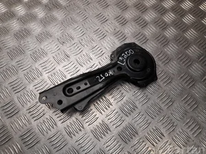 Lexus 9R ES VII XZ10 2024 Support moteur