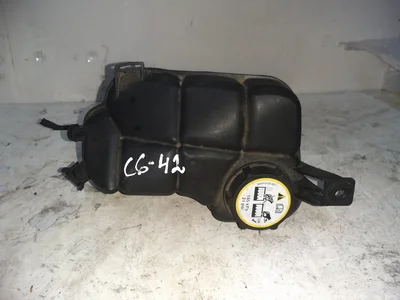 Volvo 6G91-8K218-D2L4A / 6G918K218D2L4A S60 II 2012 Vase d'expansion du liquide de refroidissement - Image 1