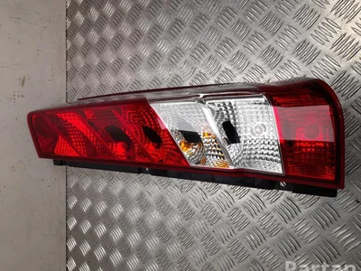 Iveco 5801523221 DAILY VI Box 2024 Feu arrière - Image 1