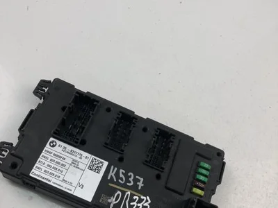 BMW 9317175 1 (F20) 2015 Boîte à fusibles - Image 1