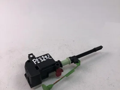 Volvo 861131-36 / 86113136 V60 2013 Zawór ciśnieniowy, urządz. do napeł./opróż. (hydr. ham.) - Obraz 1