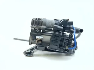 BMW 6861882, 6861882-02, 37206861882, 26071680 / 6861882, 686188202, 37206861882, 26071680 7 (G11, G12) 2016 Kompresor zawieszenia pneumatycznego