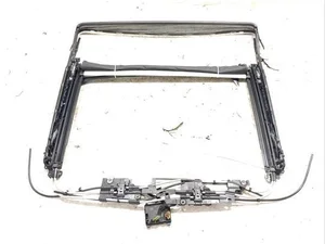Porsche 971877043, 4M0907594J, 10028299C, 10028488C, 10034172, A2C290191510, 971.971.642, 10029852 / 971877043, 4M0907594J, 10028299C, 10028488C, 10034172, A2C290191510, 971971642, 10029852 PANAMERA (971) 2017 Dachhimmel