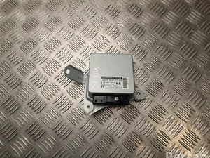 Toyota 89650-0D363 / 896500D363 YARIS (_P13_) 2016 Unités de contrôle