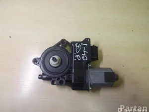 Hyundai 82460-3Z010 / 824603Z010 i40 CW (VF) 2012 Moteur de lève-vitre Right Front