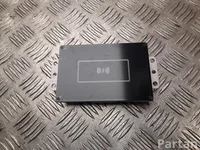 XPeng 8275006EA1 P7 2025 Блок управления беспроводная зарядка