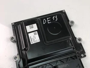 Volvo 32242005 XC90 II 2016 Unidad de control del motor