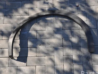 Volkswagen 2GA854820E T-Roc (A11/AC7) 2024 Baguette de protection/décoration d'aile Right Rear - Image 1