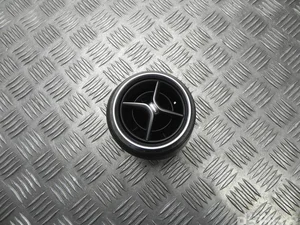 Mercedes-Benz A1568300154 GLA-CLASS (X156) 2016 Évent