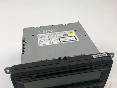 Volkswagen 8K0920900 GOLF VI (5K1) 2010 Radio / lecteur CD - Image 1