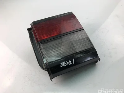 Volkswagen 321945259 PASSAT (3B2) 2001 Feu arrière - Image 1