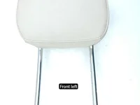 Mercedes-Benz EQB (X243) 2023 Kopfstütze links vorne