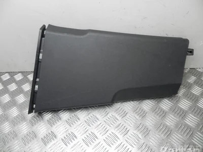 Škoda 3V0 867 281 B / 3V0867281B SUPERB III Estate (3V5) 2016 Tapisserie voiture - Image 1