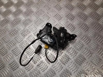 BMW 7 242 550 / 7242550 2 Active Tourer (F45) 2016 Serrure de capot-moteur - Image 1