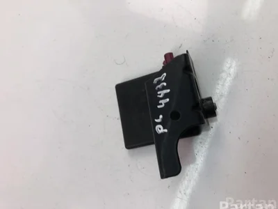 Volkswagen 3G9035534 GOLF VII (5G1, BQ1, BE1, BE2) 2016 Amplificador de TV - Imagen 1