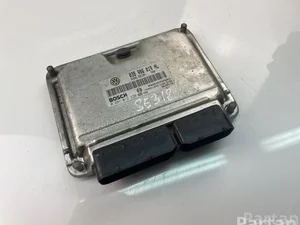 Seat 038906019NL; 0281012276 / 038906019NL, 0281012276 IBIZA III (6L1) 2007 Unité de contrôle moteur