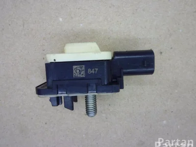 BMW 9217711, 65779217711 3 (F30, F80) 2012 Capteur d'impact (systèmes d'airbag) - Image 1