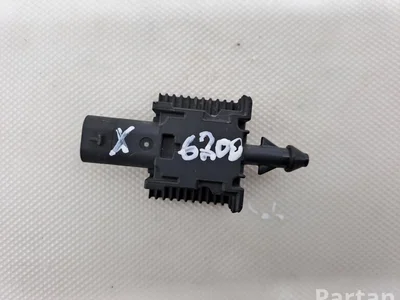 BMW 117549, 5A0BB37 4 Convertible (F33, F83) 2015 Capteur d'impact (systèmes d'airbag) - Image 1