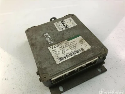 Mazda B65L18881A 626 V (GF) 2000 Unité de contrôle moteur - Image 1