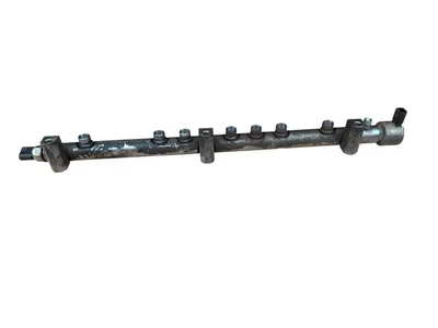 Mercedes-Benz Trucks A9360780845 ATEGO 3 2014 Fuel rail - Image 1