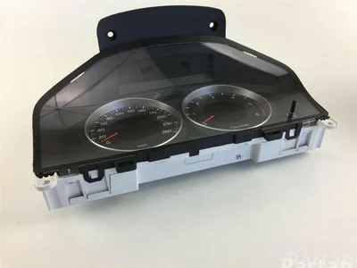 Volvo 31343323AA V60 2013 Prietaisų skydelis (spidometras) - Nuotrauka 1