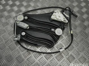 Mercedes-Benz A 172 670 02 03 / A1726700203 SLK (R172) 2013 Lève-vitre Right Front