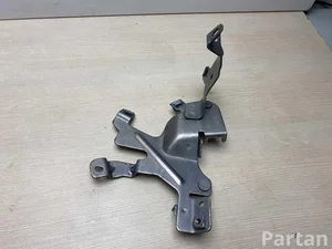 Renault 227745907R AUSTRAL 2024 Скоба