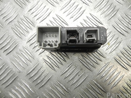 MASERATI 670152831 GHIBLI (M157) 2020 Input device