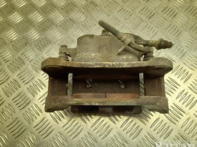 Toyota 24261 RAV 4 V 2021 Étrier de frein - Image 1