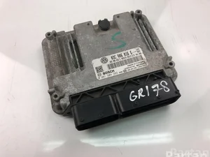 Škoda 03C906016E; 0261S04393 / 03C906016E, 0261S04393 OCTAVIAII (1Z3) 2010 Motorsteuergerät