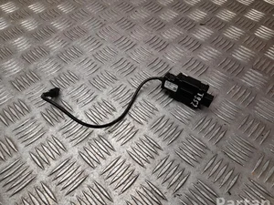 Škoda 5E3035954E Octavia Mk4 Combi 2023 Périphérique d'entrée USB