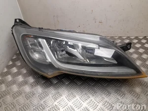 Peugeot 1440923580 BOXER (X290) 2023 Lampa przednia z prawej