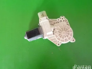 BMW 51337271564 , 7 248 172 , 7 271 564 / 51337271564, 7248172, 7271564 5 (F10) 2011 Moteur de lève-vitre Right Rear Right Front