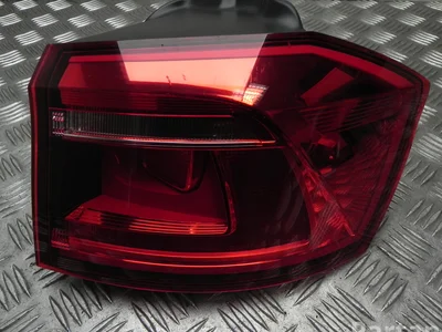 Volkswagen 510 945 096 P / 510945096P GOLF SPORTSVAN (AM1) 2015 Feu arrière - Image 1