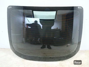 Maserati GRAN TURISMO 2011 Vitre arrière