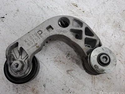 Hyundai 60753 KL01960753 / 60753KL01960753 Tucson (NX4) 2022 Galet tendeur - Image 1