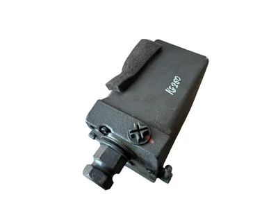 Mercedes-Benz Trucks A9605530001 ACTROS MP4 / MP5 2021 Cab tilting pump - Image 1