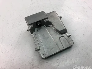 Toyota 8646C-12010 / 8646C12010 COROLLA (_E12_) 2005 Valdymo blokas automatiniam atstumo palaikymui ir radaras