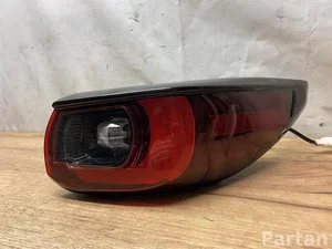 Mazda KSD451150 CX-5 (KF) 2024 Lampy tylne z prawej
