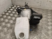 Gebrauchtes Original Tesla 1188672-00-B / 118867200B Model Y (5YJY) 2025 Hauptbremszylinder